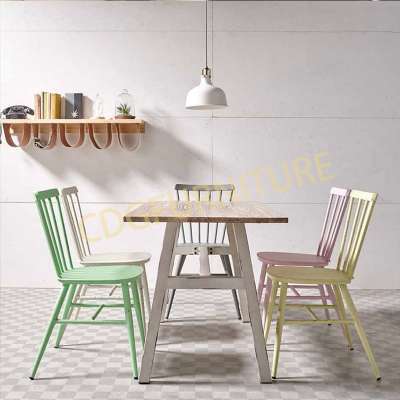 Wholesale Metal Frame Wooden Top  Restaurant Cafe Bistro Table Furniture Dining Table Set